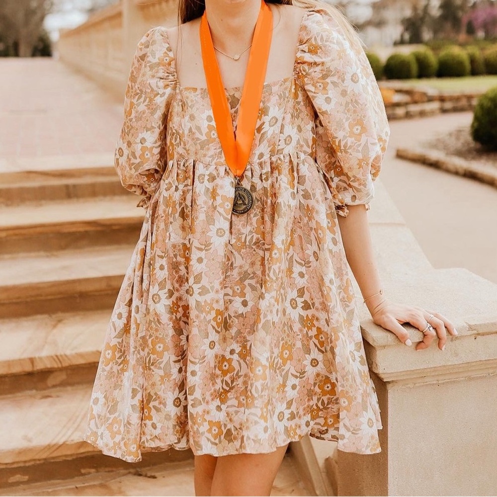 Storia Floral Puff Sleeve Dress